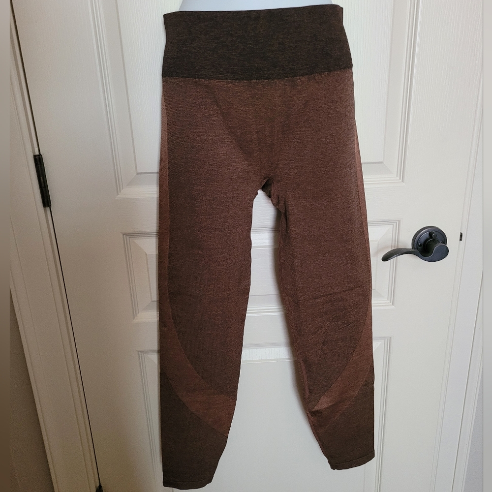 Avia High-Rise Seamless Compression Leggings, Sz L, Like New
